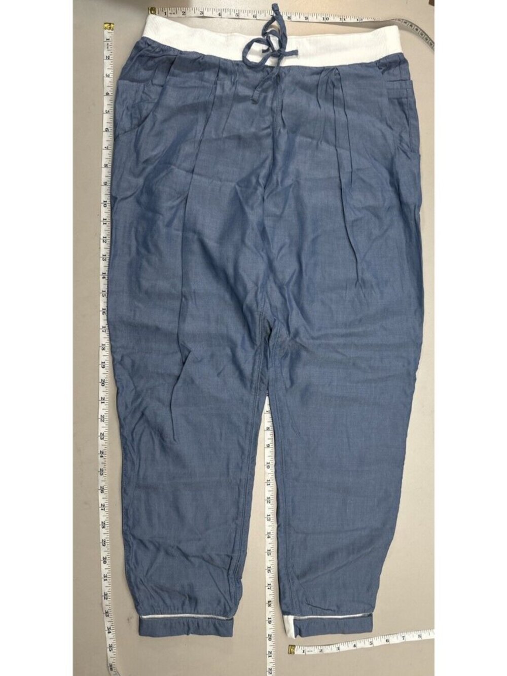 Lululemon WOMENS SIZE 6 SMALL Jogger Blue Pants DRAWSTRING  Waistband + POCKETS